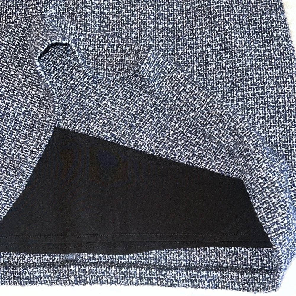 St. John‎ Tweed V-Neck A-Line Dress Black Blue Size 6 NWT
